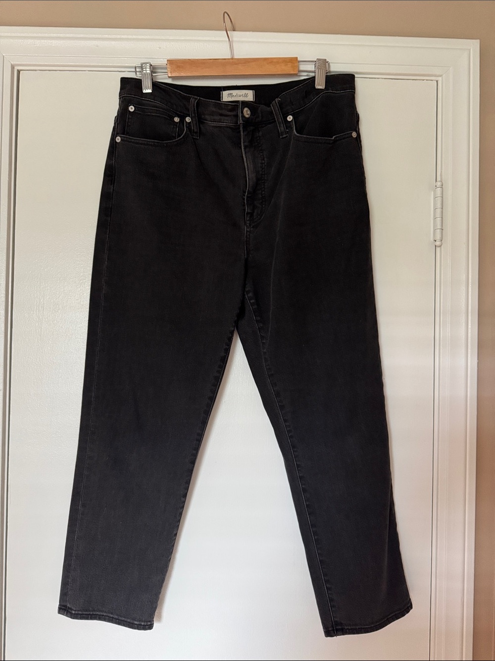 Madewell Women’s Classic Straight Jean